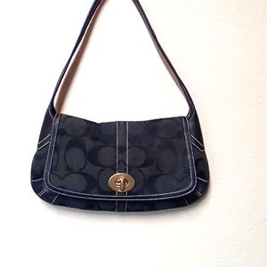 Vintage COACH Monogram Lock Leather Shoulder Bag Purse
